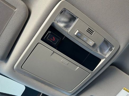 Used 2020 Toyota Tacoma SR image 53