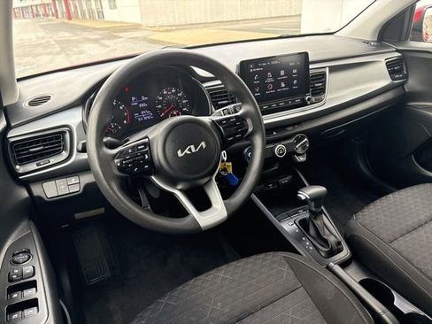 Used 2023 Kia Rio S image 28