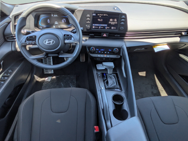 New 2026 Hyundai Elantra Sport FWD image 11