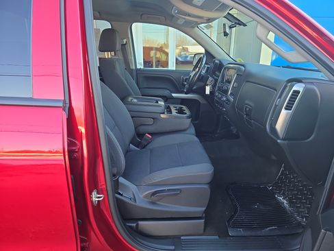 Certified 2018 Chevrolet Silverado 1500 LT w/ All Star Edition image 18