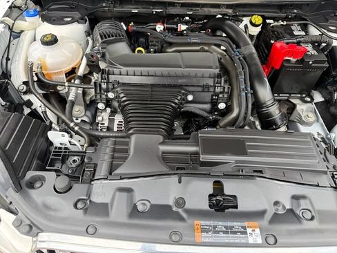 Used 2024 Lincoln Corsair AWD w/ Equipment Group 101A image 28