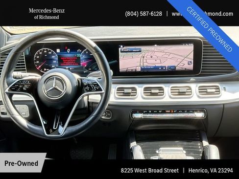 Used 2025 Mercedes-Benz GLS 450 4MATIC image 16