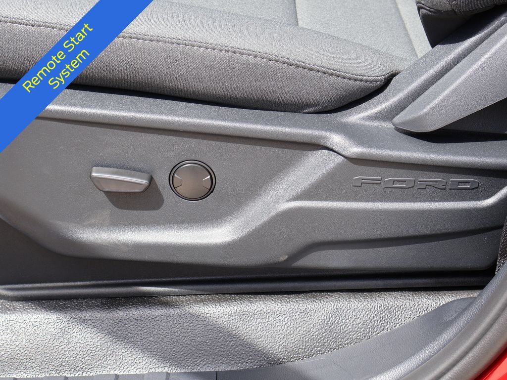 New 2027 Ford F250 XLT w/ XLT Premium Package AWD/4WD image 23