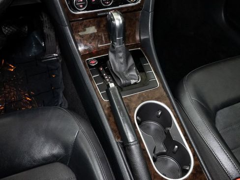 Used 2015 Volkswagen Passat 1.8T SEL Premium image 21