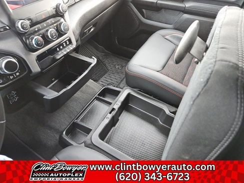 Used 2022 RAM 1500 Big Horn w/ Built-to-serve Edition image 23