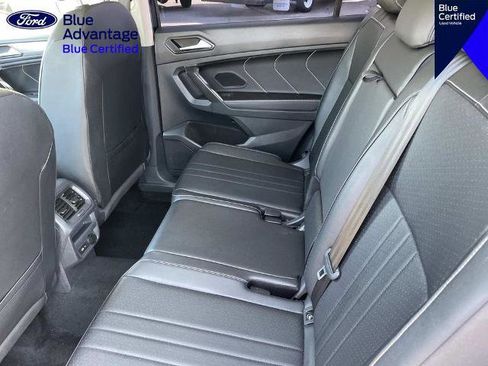 Used 2023 Volkswagen Tiguan SE FWD image 29