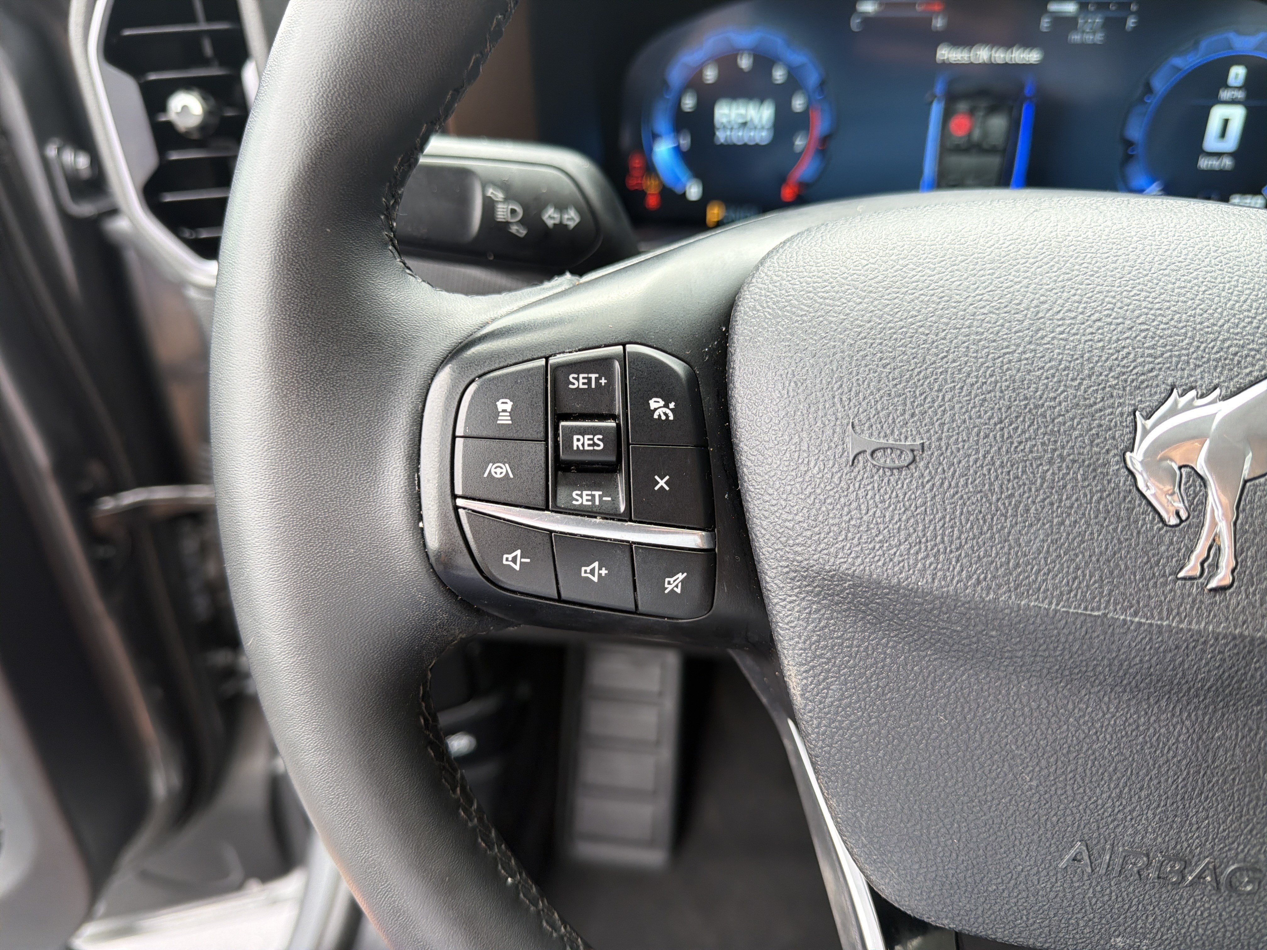 Certified 2025 Ford Bronco Sport Outer Banks w/ Outer Banks Tech Package+ AWD/4WD image 31
