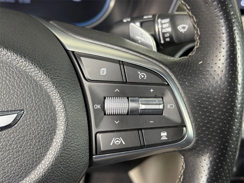 Used 2022 Genesis G70 3.3T image 27