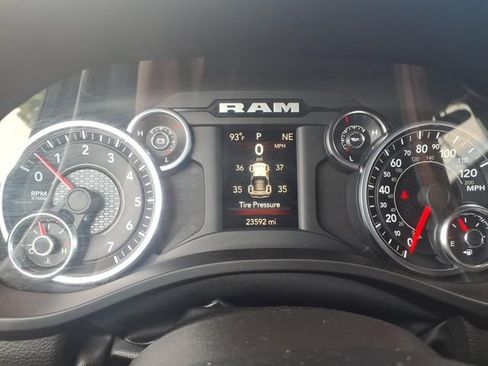Certified 2023 RAM 1500 Big Horn AWD/4WD image 30