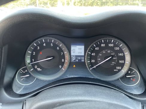 Used 2013 INFINITI M37 w/ Premium Pkg RWD image 20