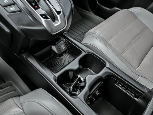 Used 2019 Honda CR-V Touring image 26
