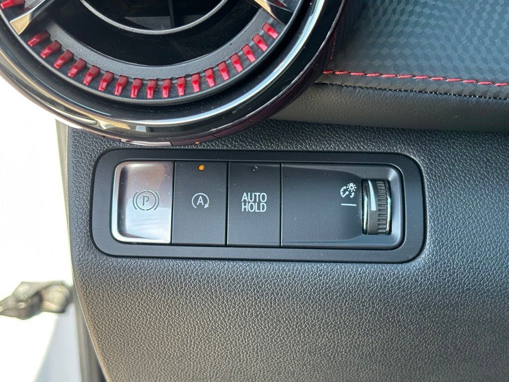 Used 2026 Chevrolet Equinox RS FWD image 25