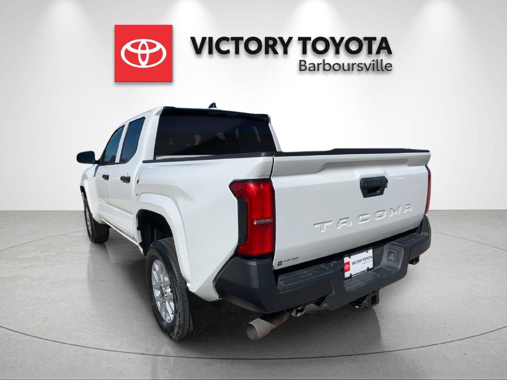 Used 2024 Toyota Tacoma SR RWD image 3