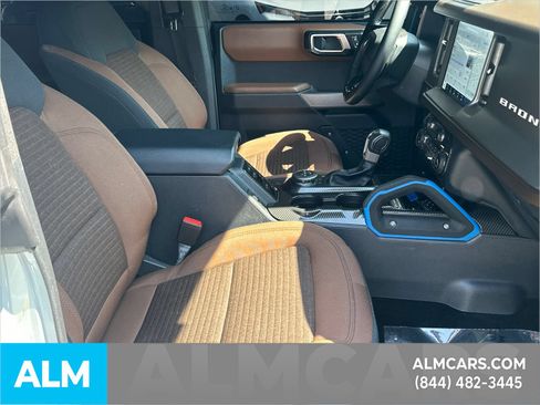 Used 2022 Ford Bronco Outer Banks AWD/4WD image 15