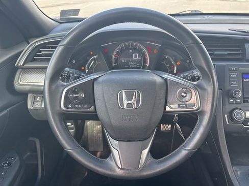 Used 2017 Honda Civic Sport image 22