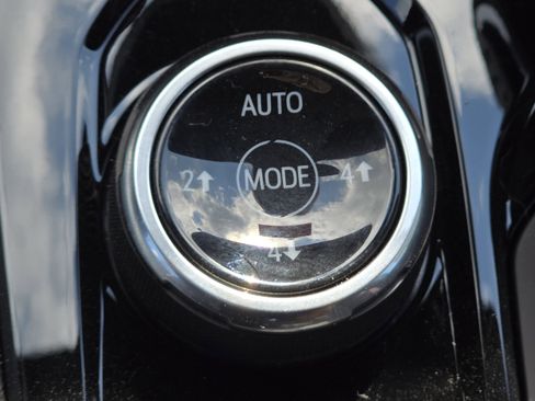 New 2026 Chevrolet Colorado Z71 w/ Technology Package image 8