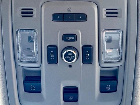 Used 2023 Cadillac Escalade Sport Platinum image 40