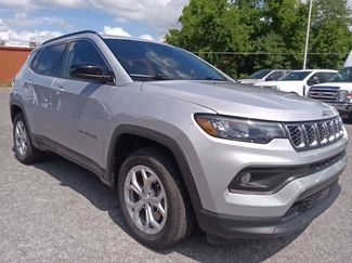 Used 2024 Jeep Compass Latitude AWD/4WD video 1