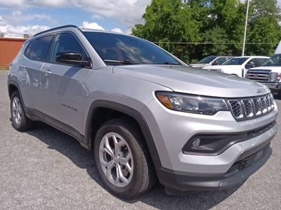 Used 2024 Jeep Compass Latitude