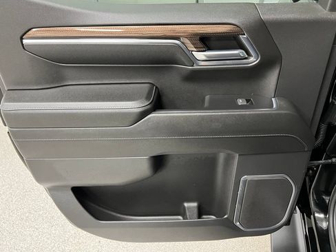Used 2024 Chevrolet Silverado 1500 RST w/ Protection Package AWD/4WD image 38