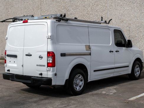 Used 2019 Nissan NV 2500 SV w/ Navigation Package image 7