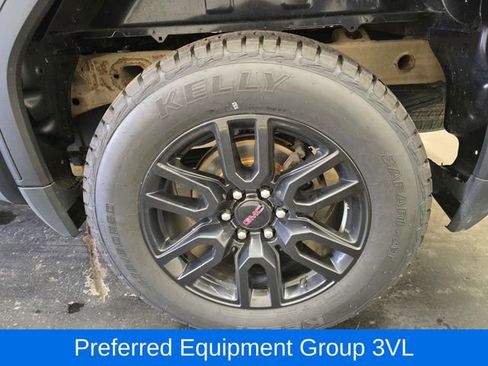 Used 2023 GMC Sierra 1500 Elevation image 11