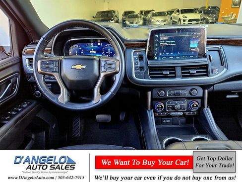 Used 2022 Chevrolet Suburban High Country image 16