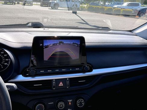 Used 2023 Kia Forte LXS w/ LXS Technology Package FWD image 26