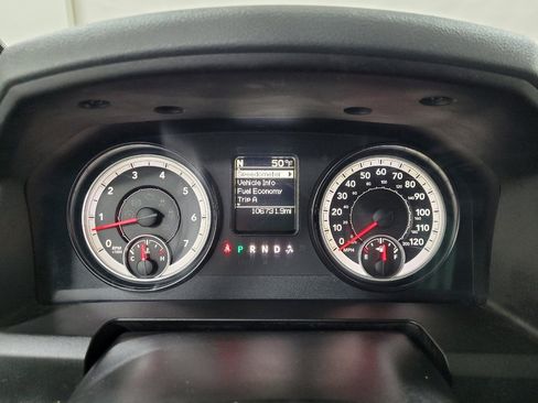 Used 2014 RAM 1500 Classic SLT image 23