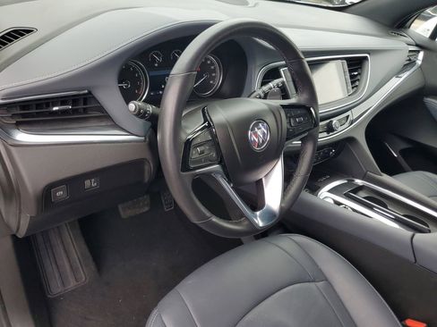 Used 2024 Buick Enclave Essence w/ Technology Package FWD image 12