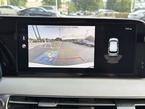 Used 2025 Hyundai Palisade SEL FWD image 30