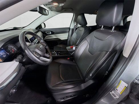 Used 2022 Jeep Compass Limited AWD/4WD image 11