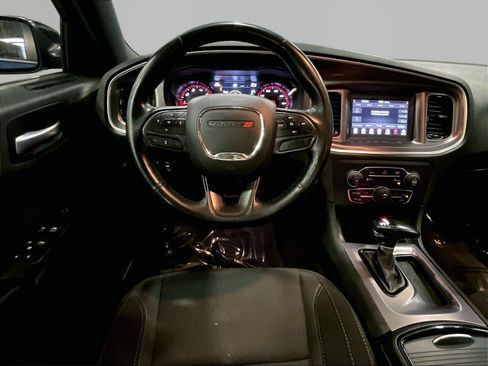 Used 2021 Dodge Charger SXT w/ Blacktop Package RWD image 8