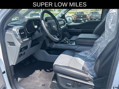 Used 2025 Ford F150 Lariat w/ Equipment Group 501A Mid AWD/4WD image 6