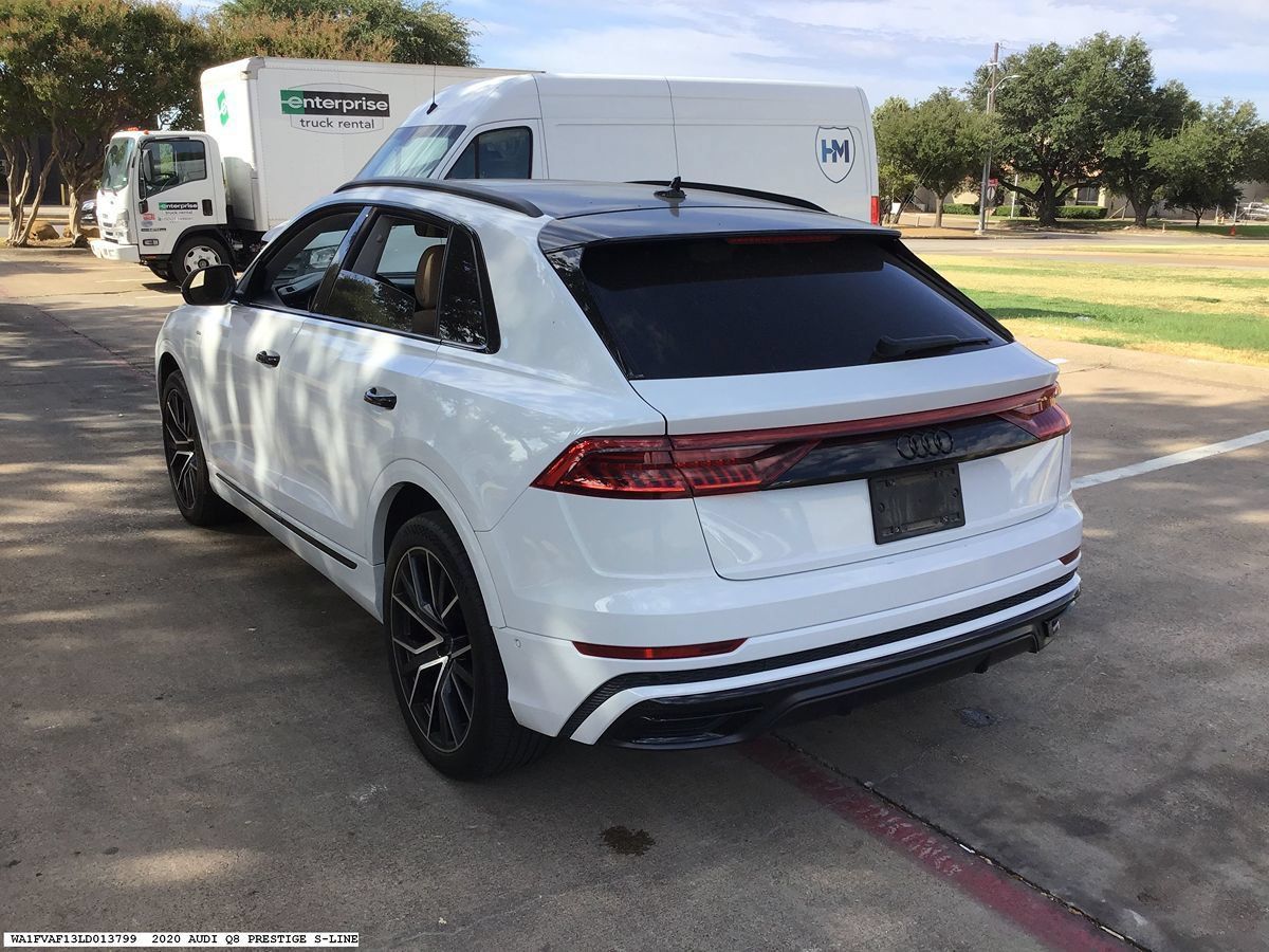 Used 2020 Audi Q8 Prestige AWD/4WD image 5