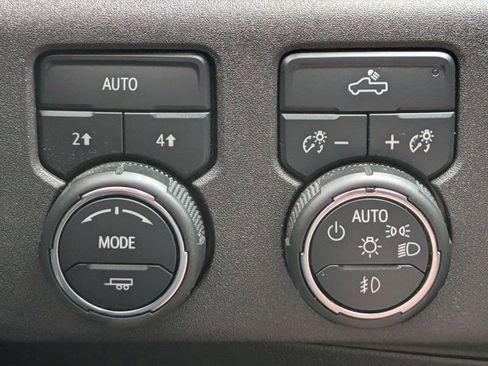 Used 2023 Chevrolet Silverado 1500 RST w/ Protection Package AWD/4WD image 21