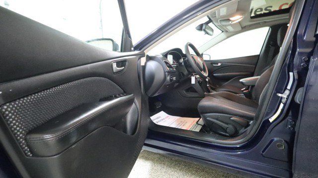 Used 2015 Dodge Dart SXT w/ Sun/Sound Group FWD image 9