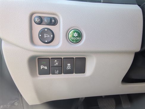 Used 2019 Honda Pilot Elite image 35