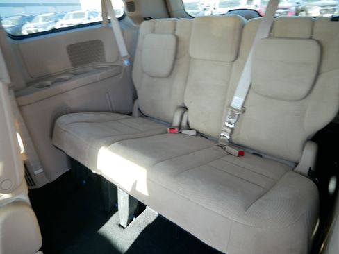 Used 2014 Dodge Grand Caravan SE w/ Quick Order Package 29E SE image 31