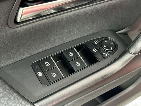 Certified 2025 MAZDA CX-50 AWD 2.5 S w/ Accent Package image 31