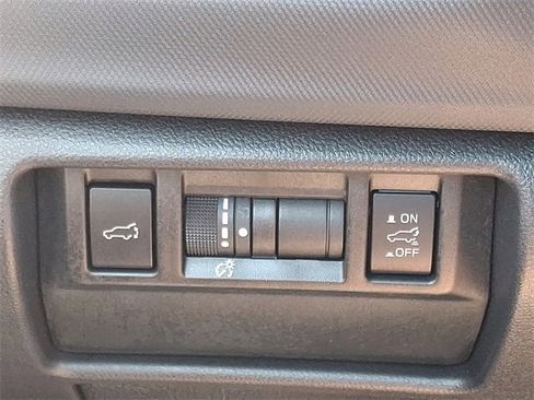 Certified 2025 Subaru Forester Premium image 23