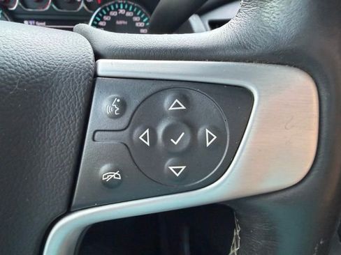 Used 2017 GMC Yukon XL SLT image 18