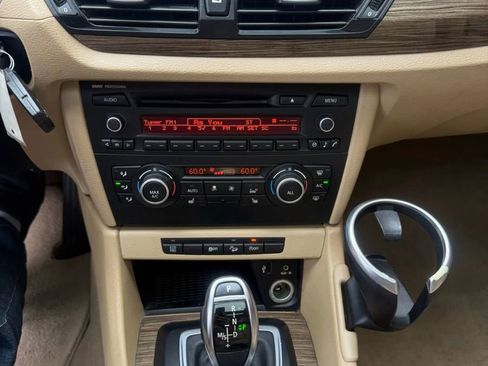 Used 2014 BMW X1 xDrive28i AWD/4WD image 12