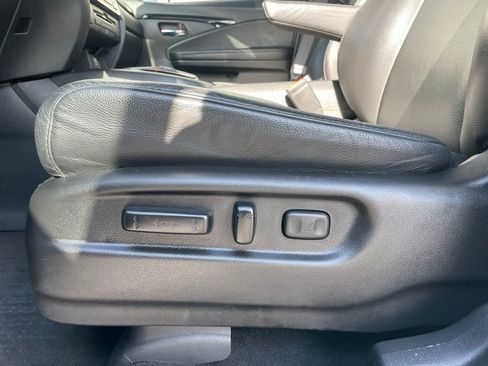 Certified 2022 Honda Pilot Touring image 25