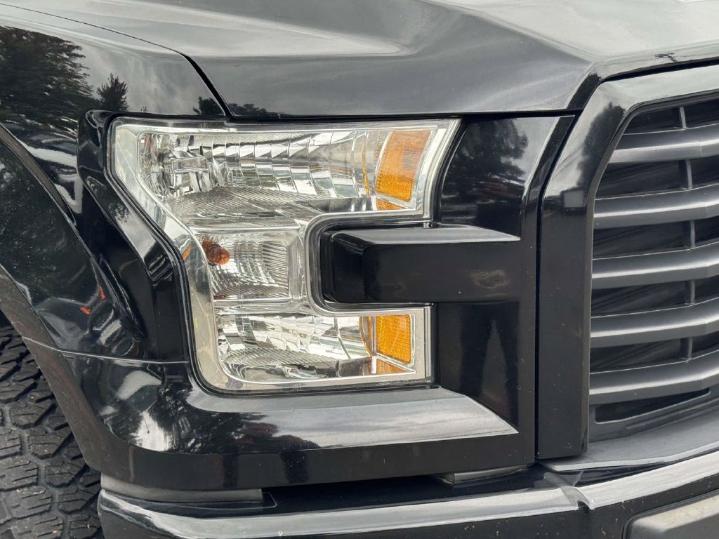 Used 2017 Ford F150 XL w/ Equipment Group 101A Mid AWD/4WD image 12
