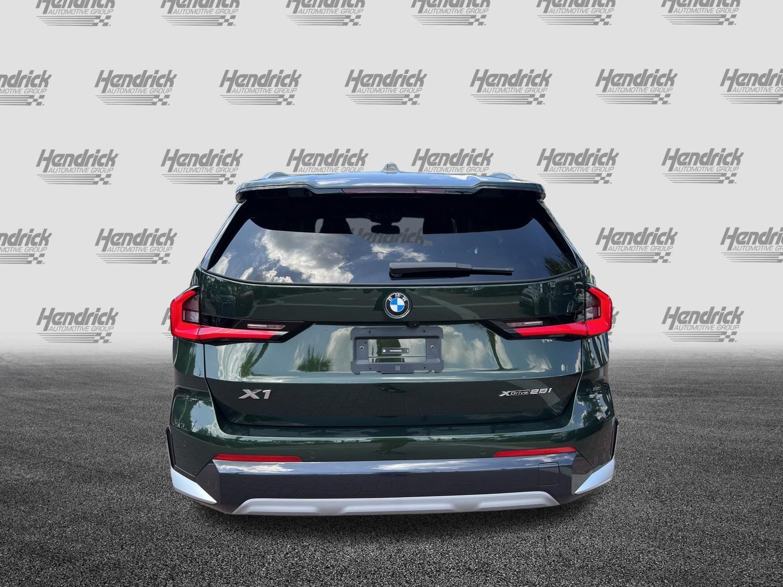 Certified 2025 BMW X1 xDrive28i w/ Premium Package AWD/4WD image 9