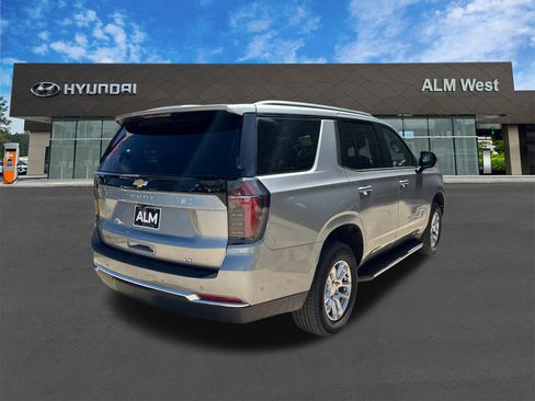Used 2025 Chevrolet Tahoe LT AWD/4WD image 5