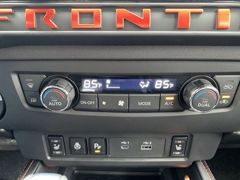 New 2026 Nissan Frontier PRO-4X w/ Pro-4x Convenience Package image 18