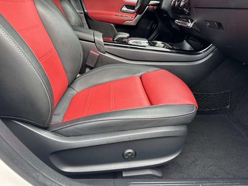 Used 2020 Mercedes-Benz A 220 image 14