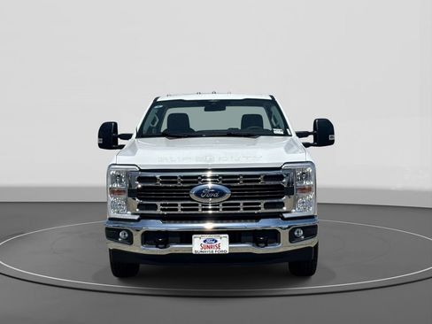 New 2026 Ford F350 XL w/ XL Chrome Package RWD image 3